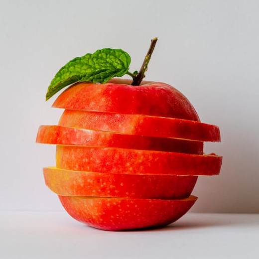 How to use the Power of Apple Cider Vinegar (ACV) for Women 40+